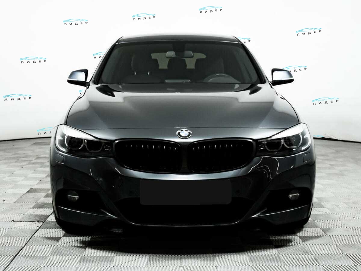 Б/У БМВ 3 серии 2016 года. Фото: #1