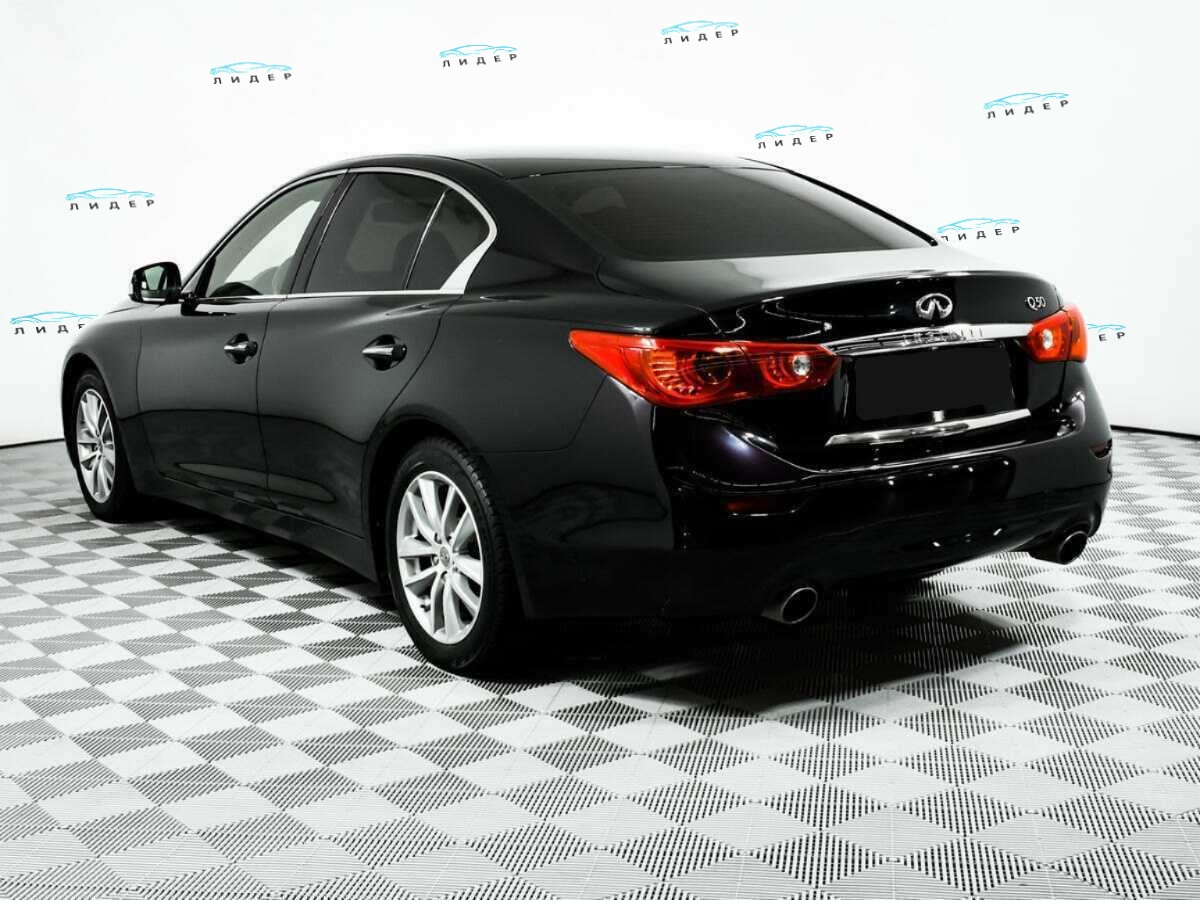 Б/У Инфинити К50 2015 года. Фото: #6