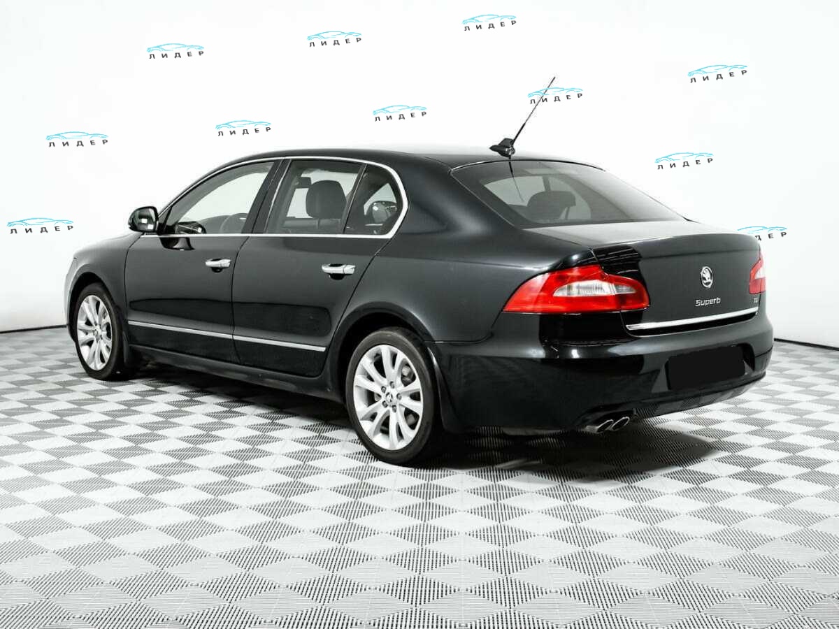 Б/У Шкода Суперб 2009 года. Фото: #6