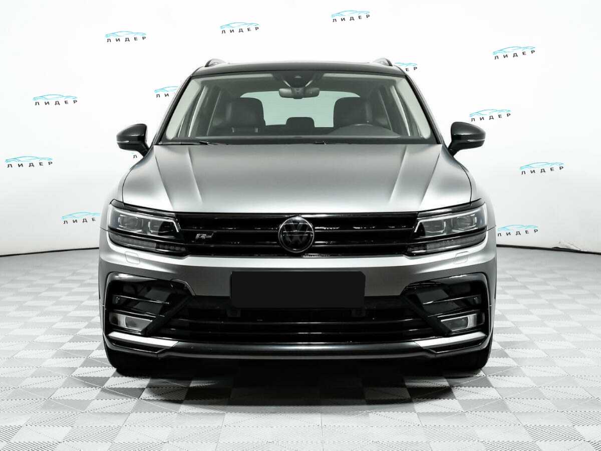 Б/У Фольксваген Тигуан 2019 года. Фото: #1