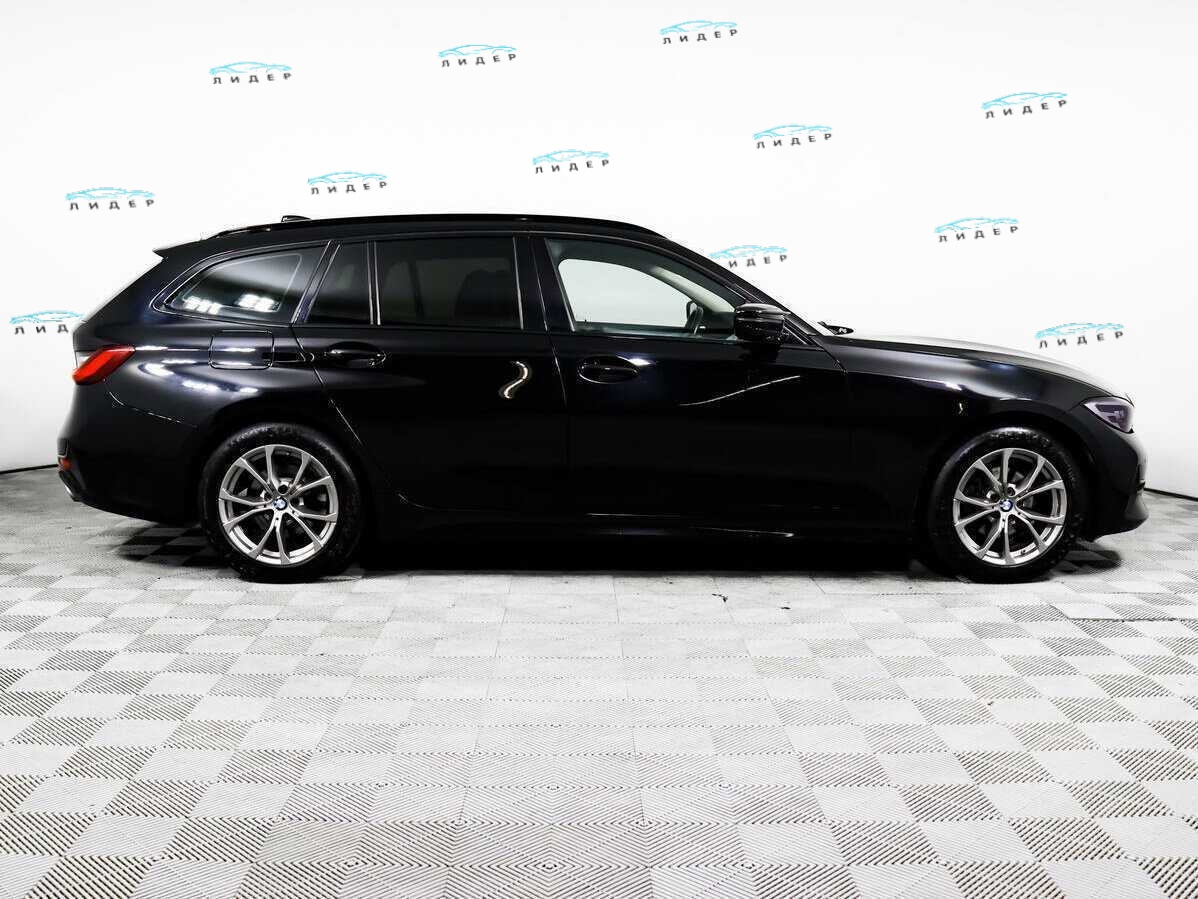 Б/У БМВ 3 серии 2019 года. Фото: #3