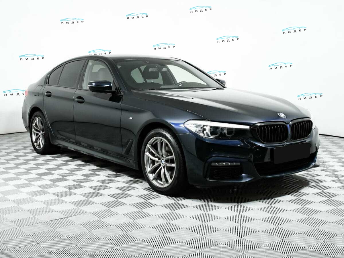 Б/У БМВ 5 серии 2020 года. Фото: #2