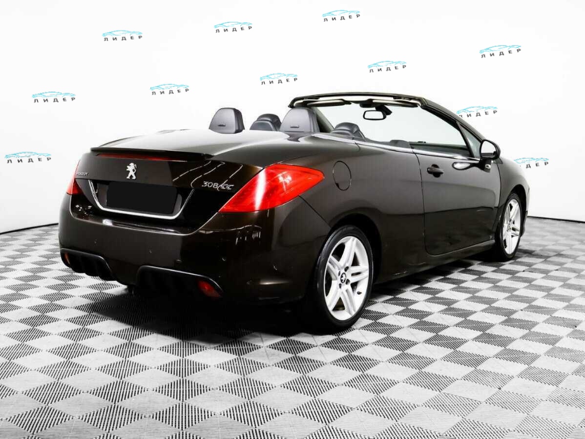 Б/У Пежо 308 2012 года. Фото: #17