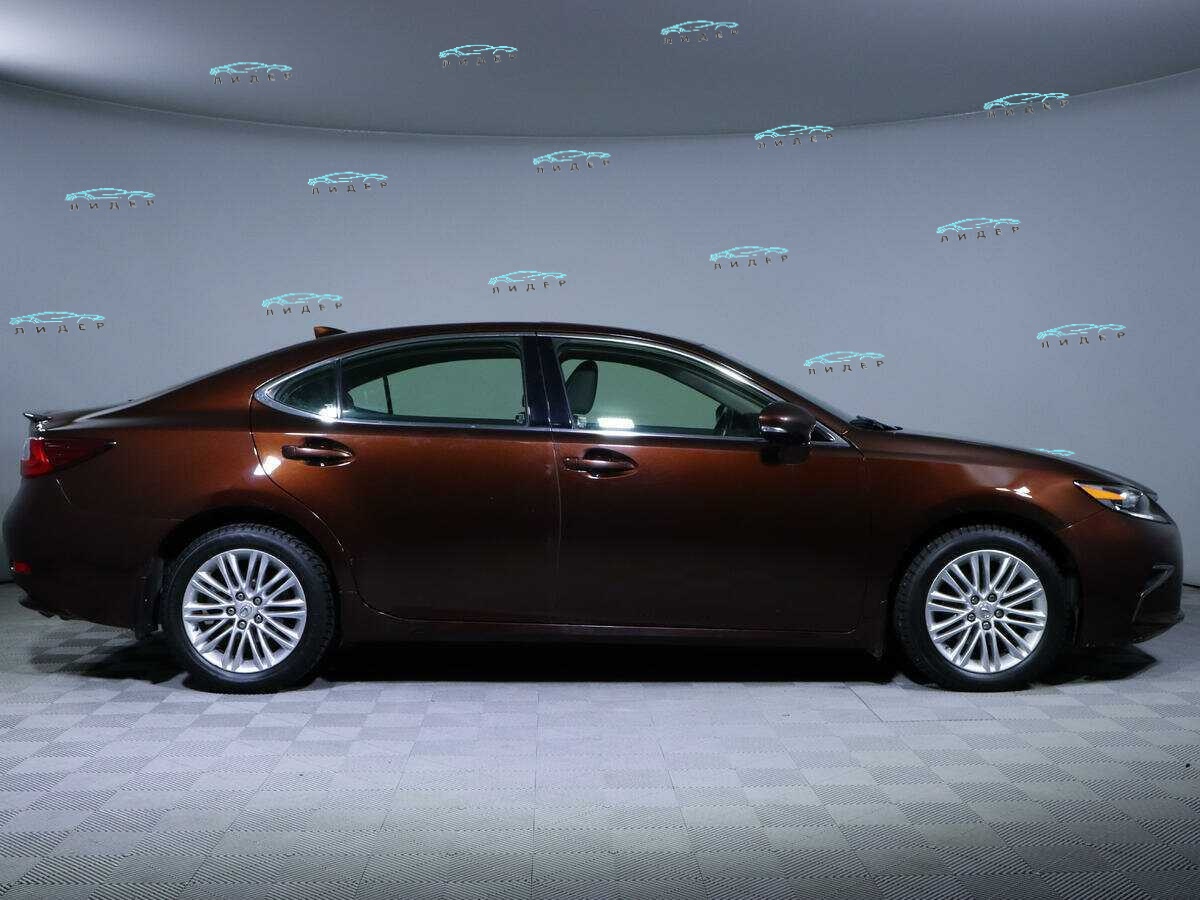 Б/У Лексус ЕС 2016 года. Фото: #3