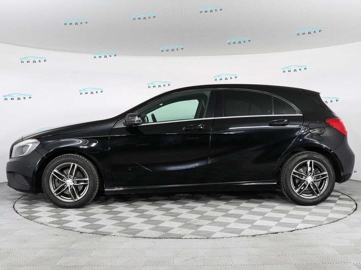 Б/У Мерседес-Бенц А-Класс 2013 года. Фото: #7