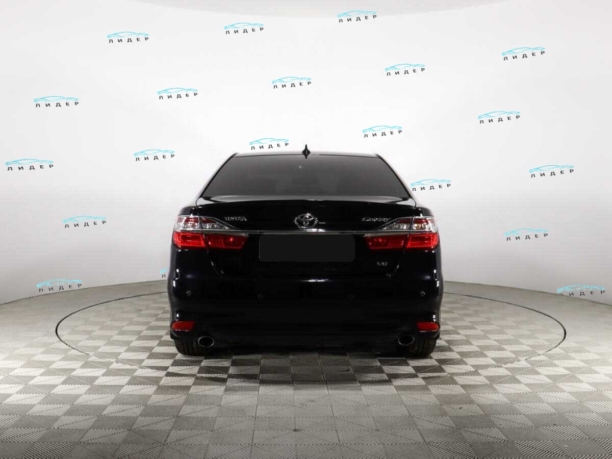 Б/У Тойота Камри 2016 года. Фото: #6