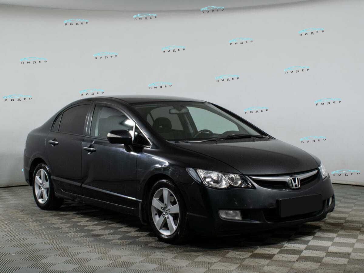 Б/У Хонда Цивик 2008 года. Фото: #2