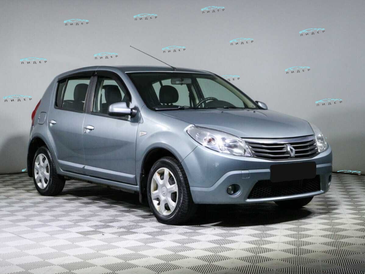 Б/У Рено Сандеро 2011 года. Фото: #2