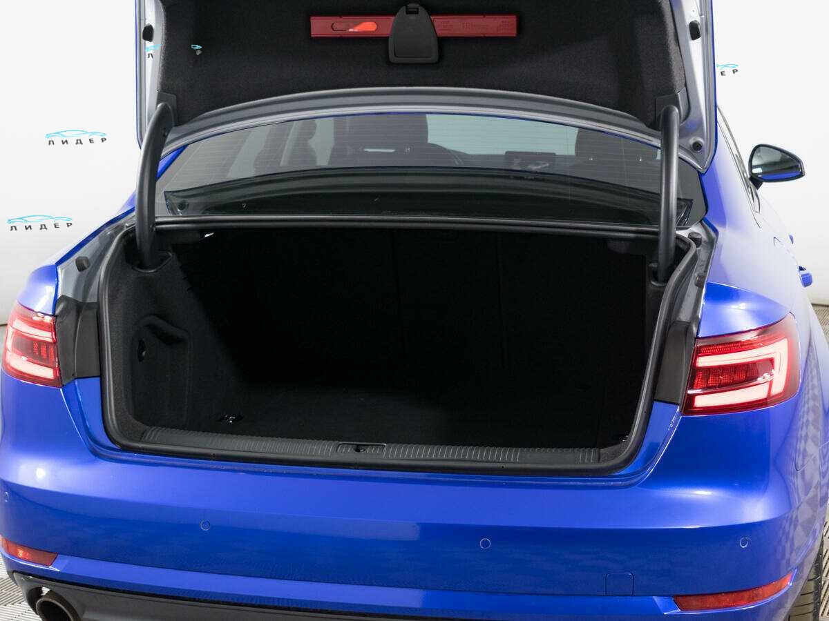 Б/У Ауди А4 2017 года. Фото: #6