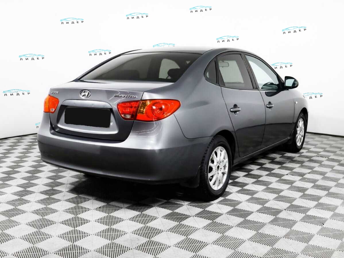 Б/У Хендай Елантра 2008 года. Фото: #4