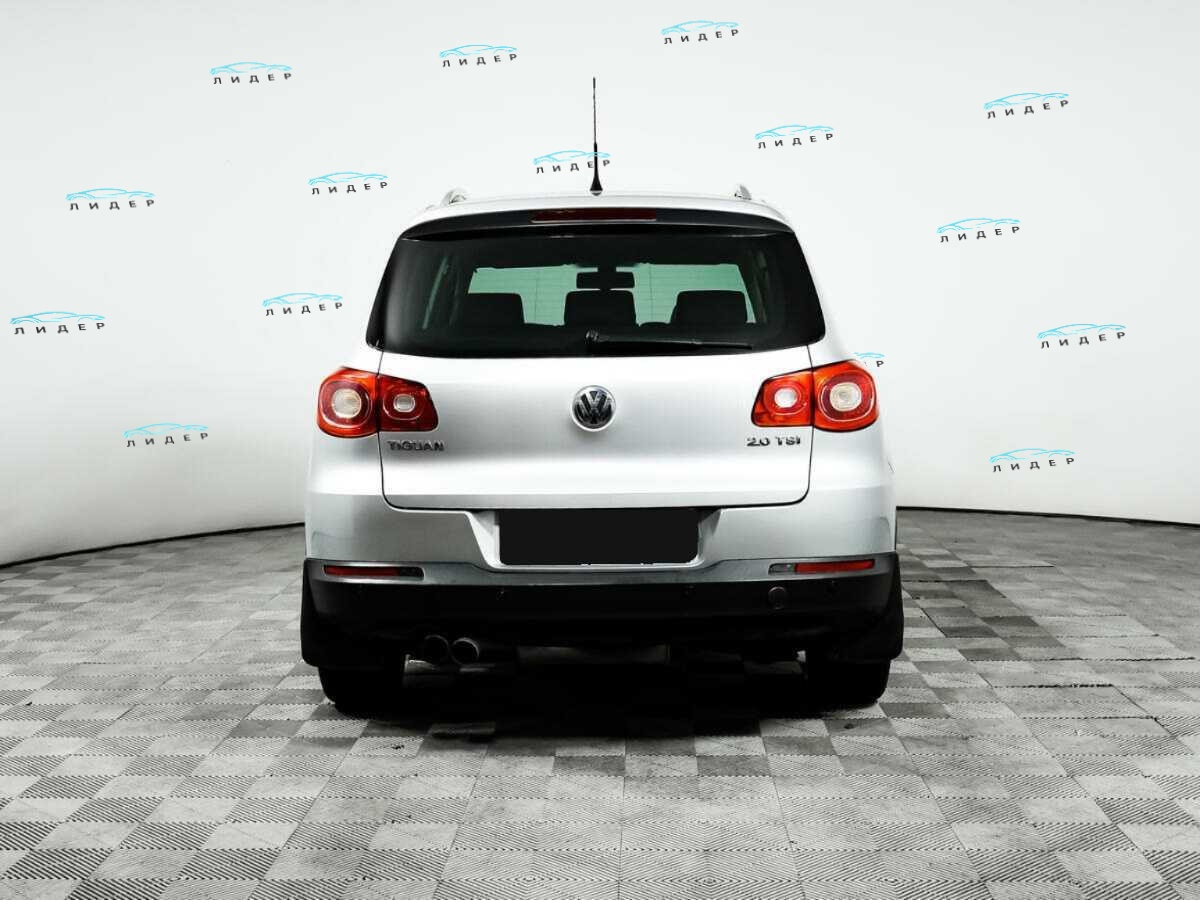 Б/У Фольксваген Тигуан 2010 года. Фото: #4