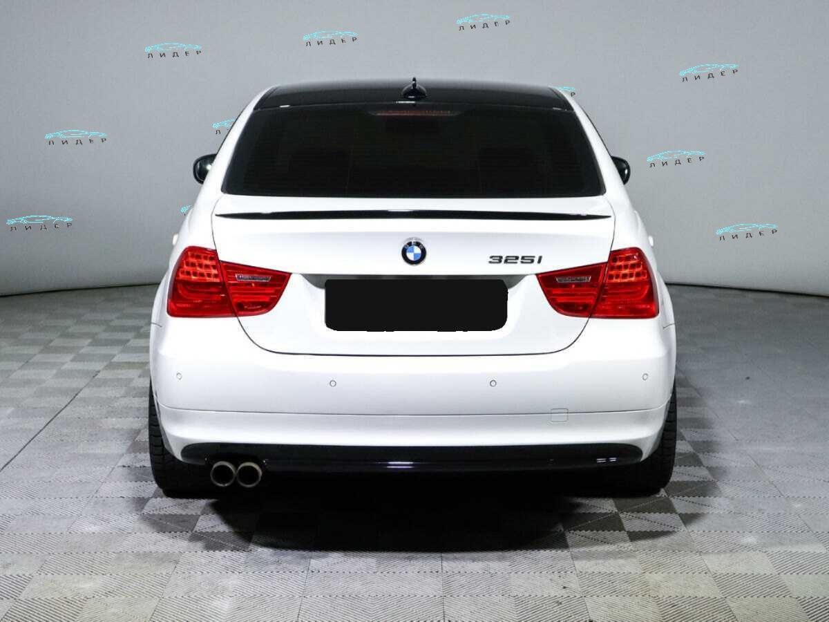 Б/У БМВ 3 серии 2011 года. Фото: #5