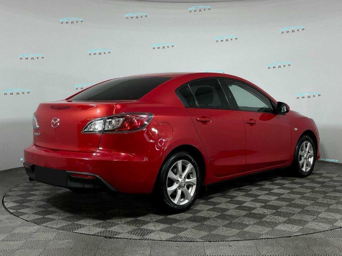 Б/У Мазда 3 2010 года. Фото: #3
