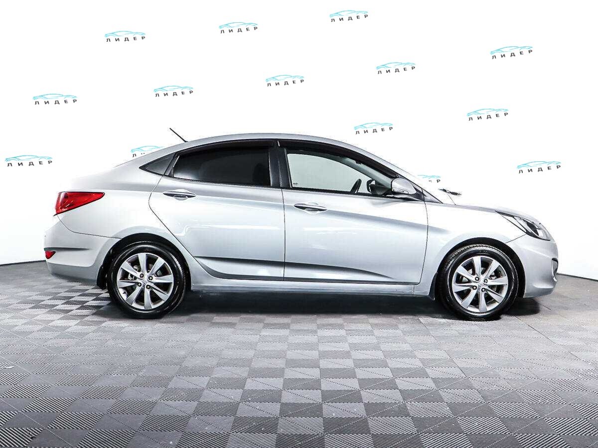 Б/У Хендай Солярис 2011 года. Фото: #3