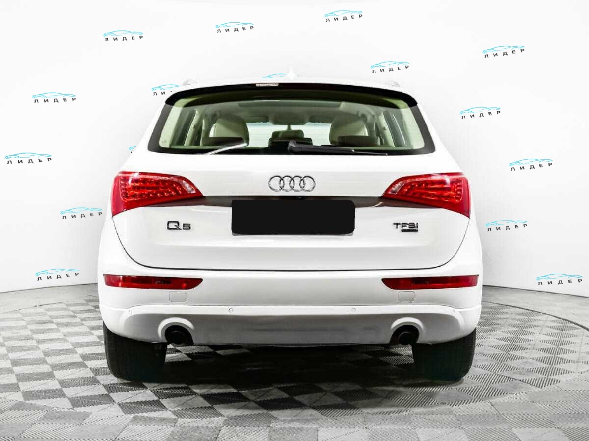 Б/У Ауди К5 2010 года. Фото: #5