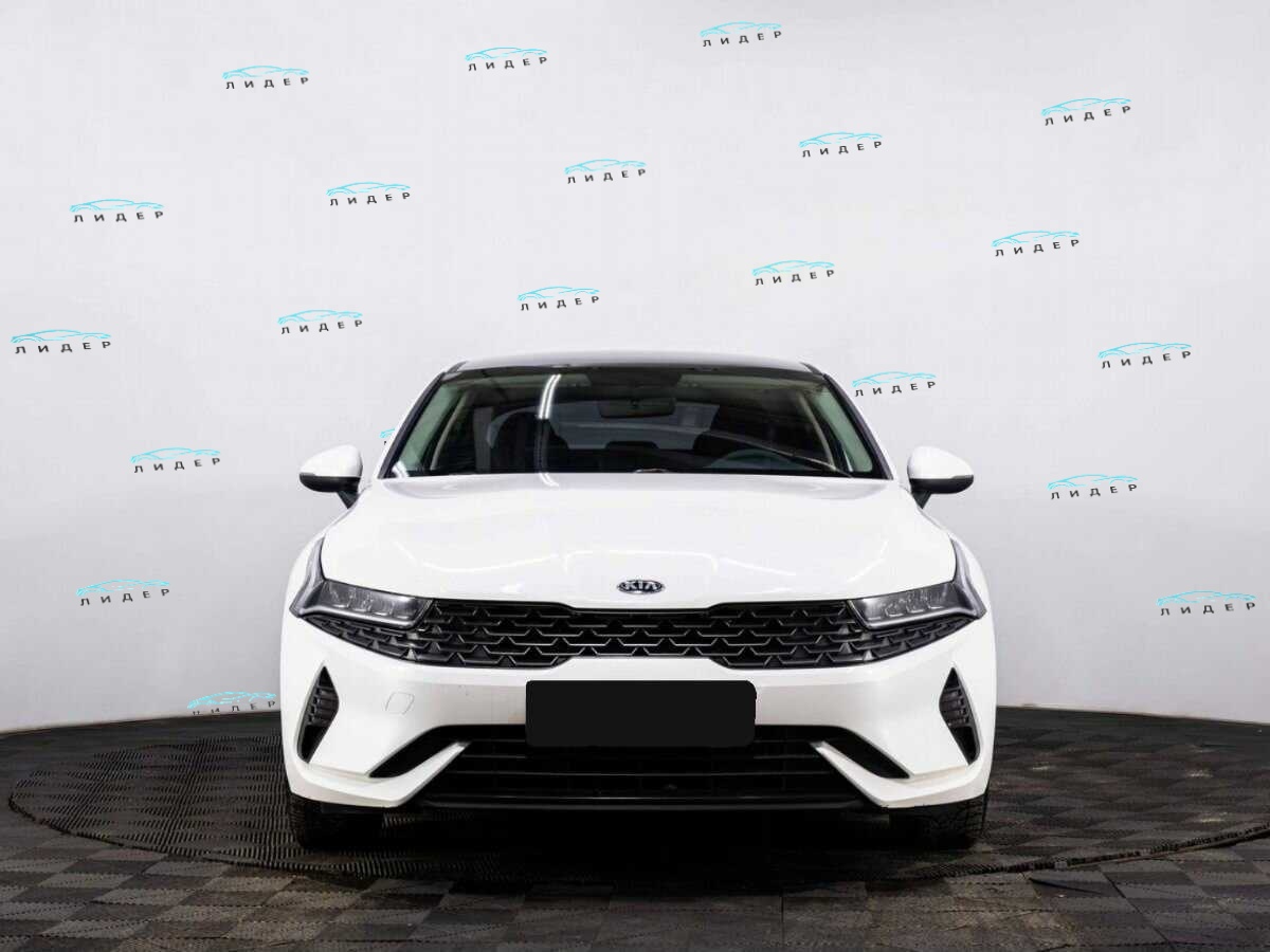 Б/У Киа К5 2021 года. Фото: #1