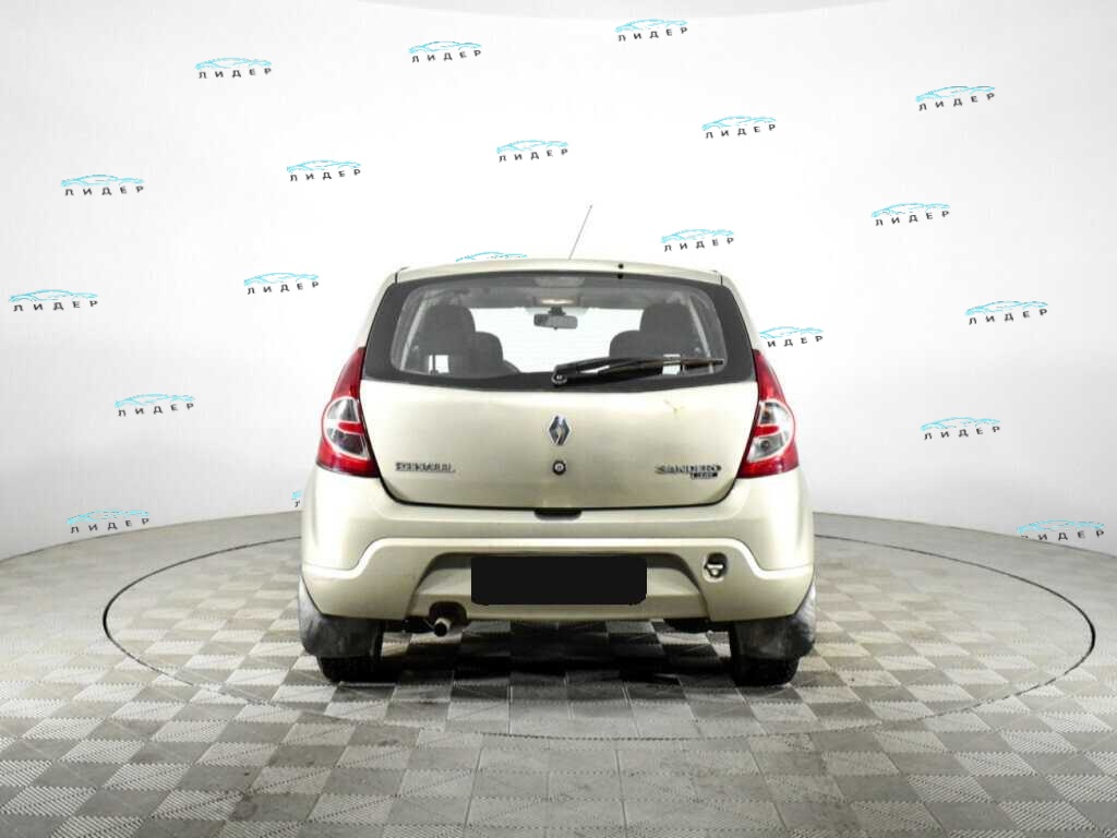 Б/У Рено Сандеро 2011 года. Фото: #6