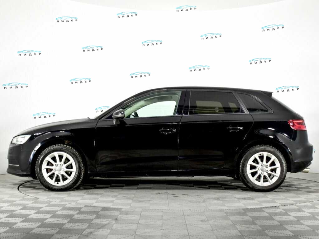 Б/У Ауди А3 2013 года. Фото: #7