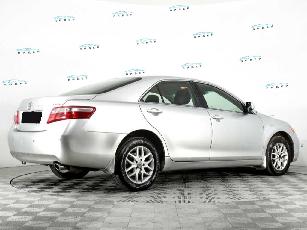 Б/У Тойота Камри 2007 года. Фото: #4