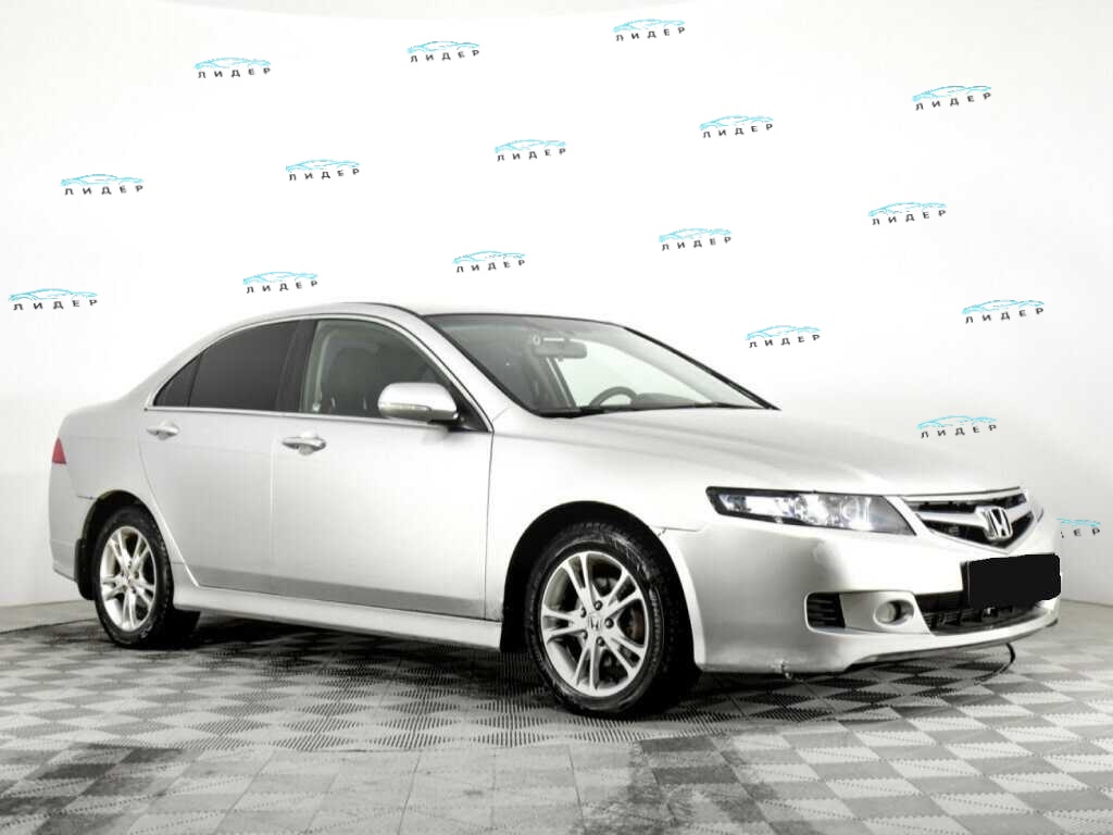 Б/У Хонда Аккорд 2007 года. Фото: #2