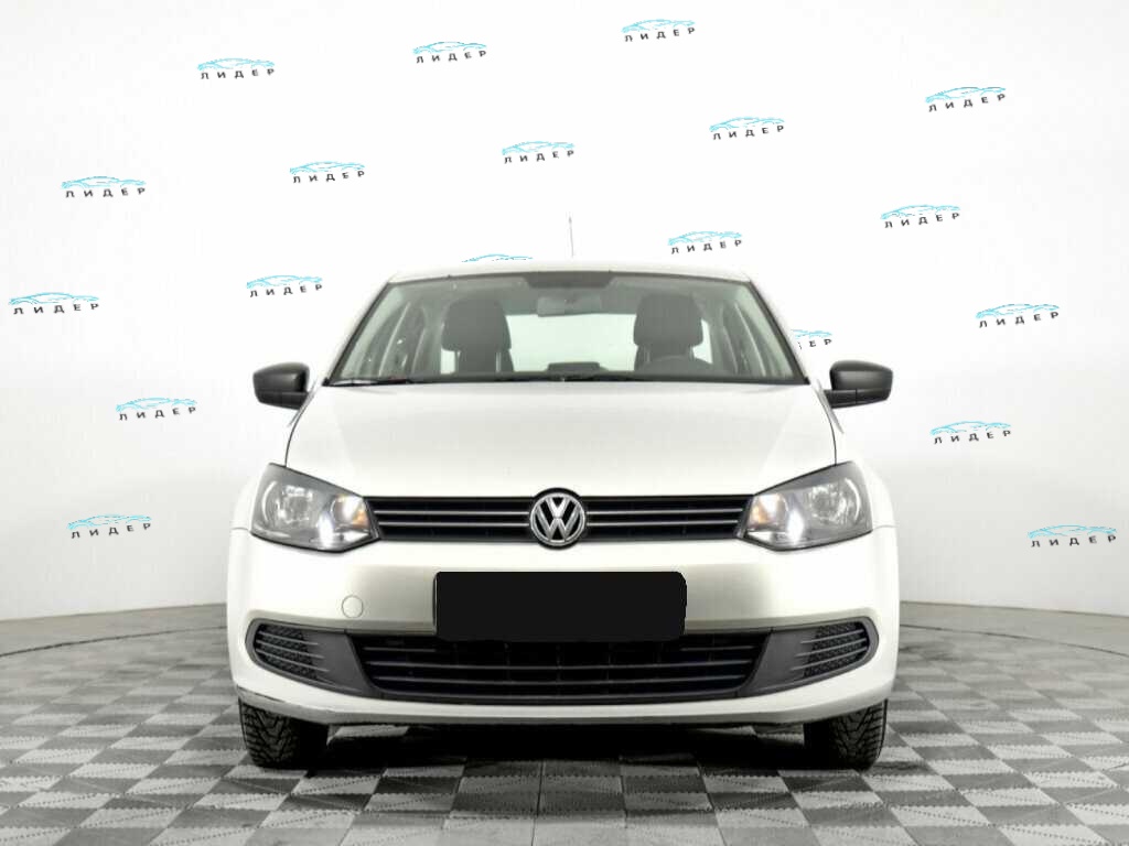 Б/У Фольксваген Поло 2011 года. Фото: #1