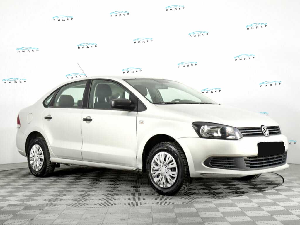Б/У Фольксваген Поло 2011 года. Фото: #2