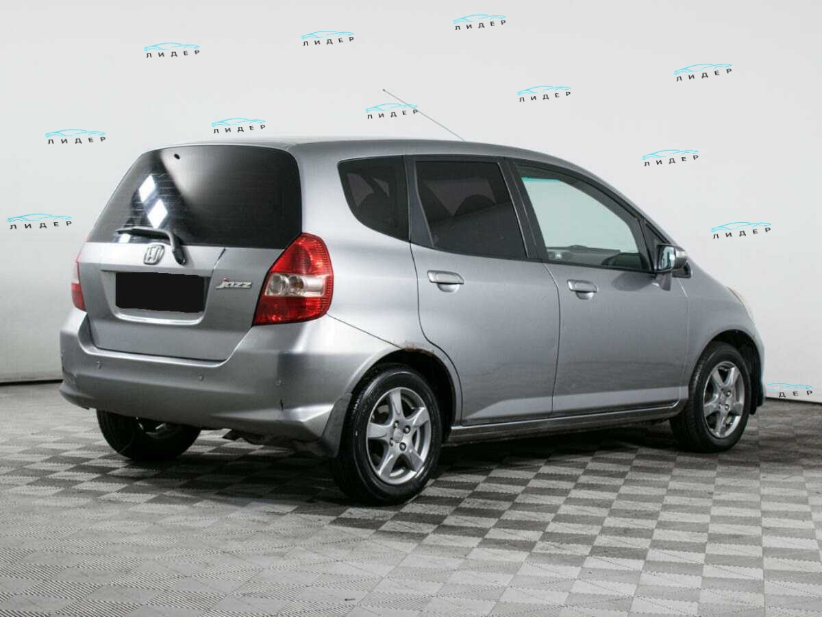 Б/У Хонда Джазз 2008 года. Фото: #4