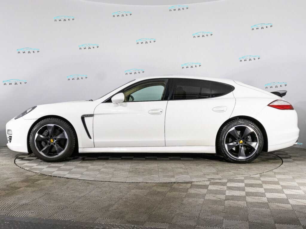 Б/У Порш Панамера 2010 года. Фото: #7