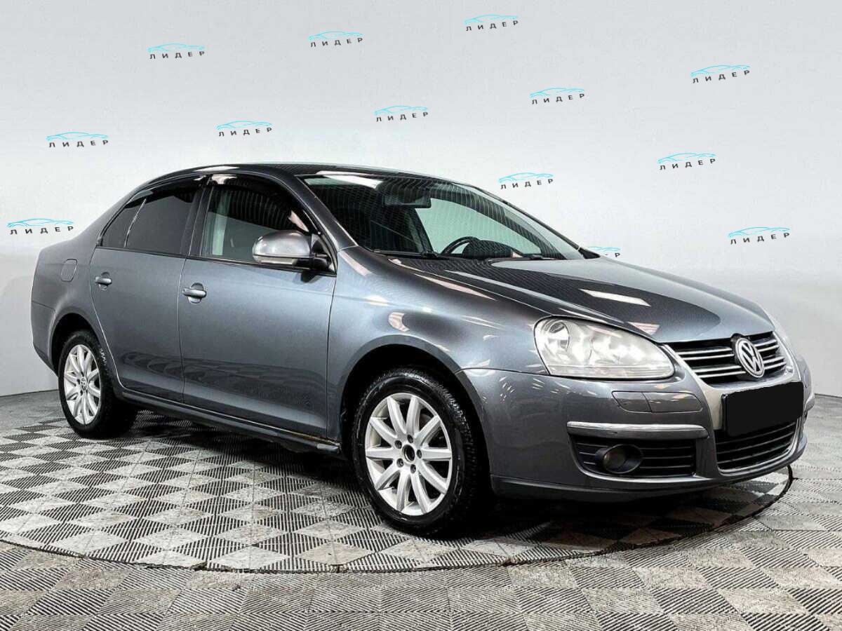 Б/У Фольксваген Джетта 2009 года. Фото: #2