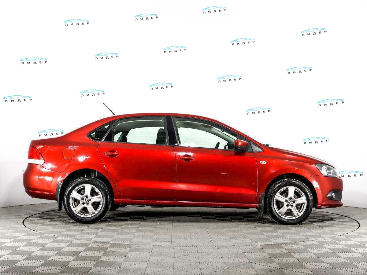 Б/У Фольксваген Поло 2010 года. Фото: #3