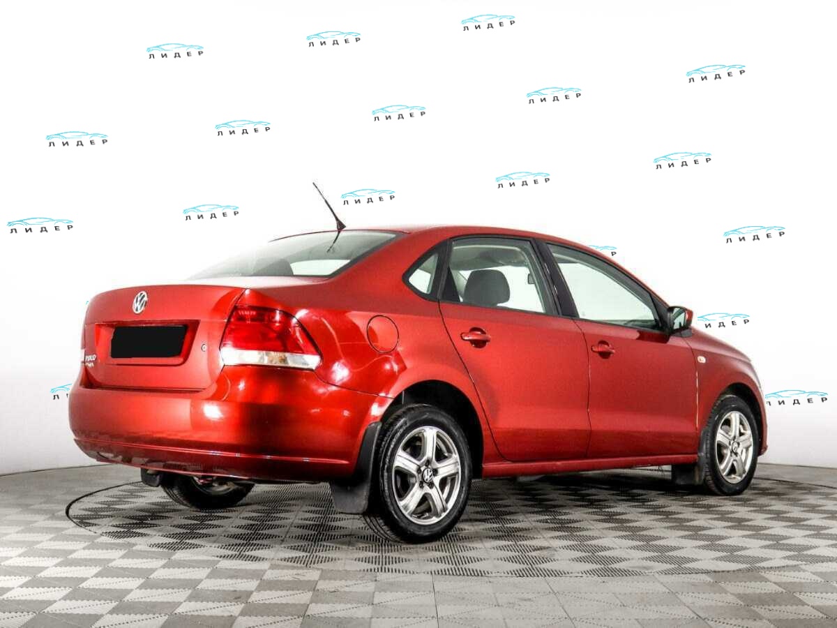 Б/У Фольксваген Поло 2010 года. Фото: #4