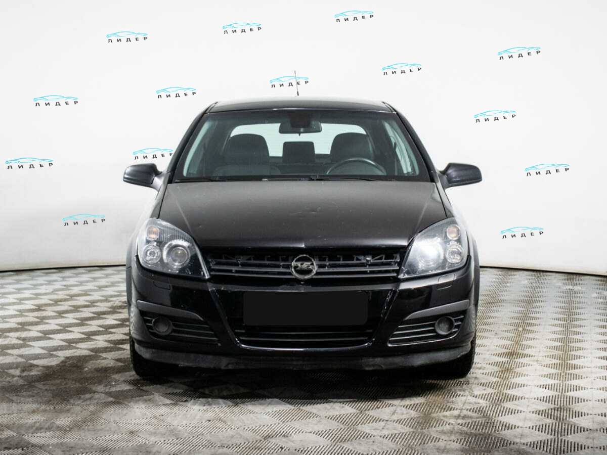 Б/У Опель Астра 2006 года. Фото: #1
