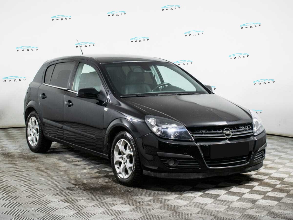 Б/У Опель Астра 2006 года. Фото: #2