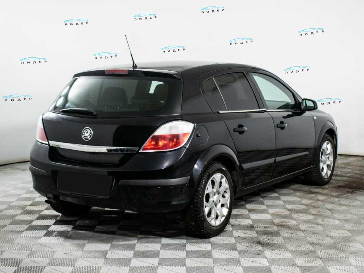 Б/У Опель Астра 2006 года. Фото: #3