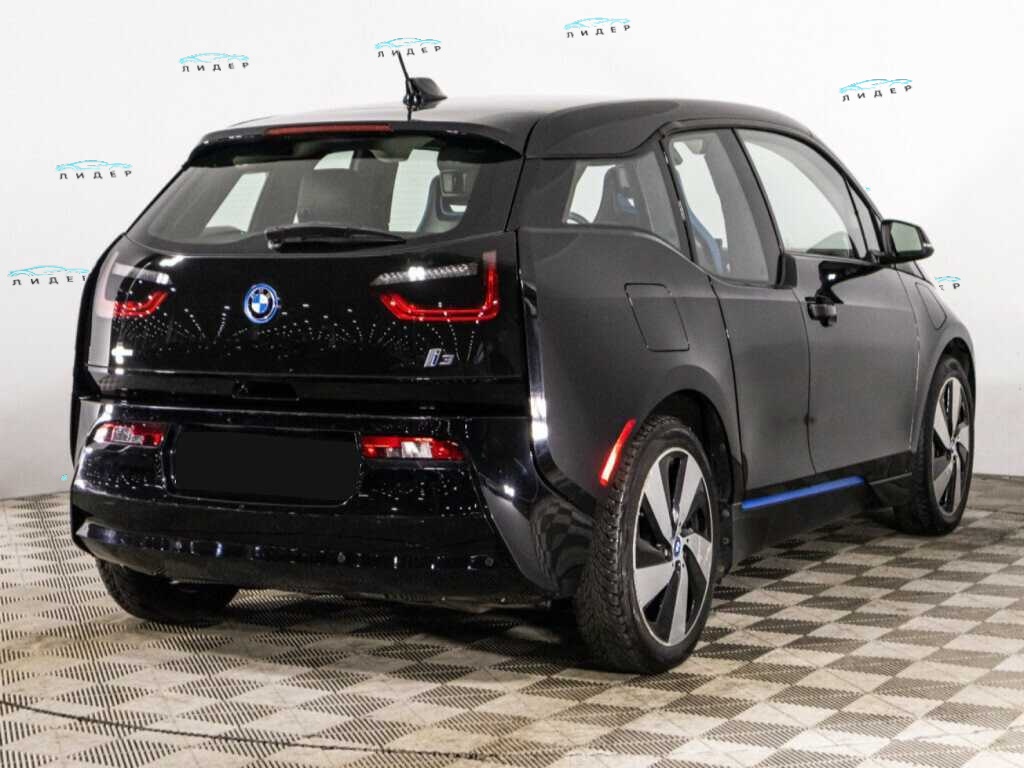 Б/У БМВ ай-3 2016 года. Фото: #4