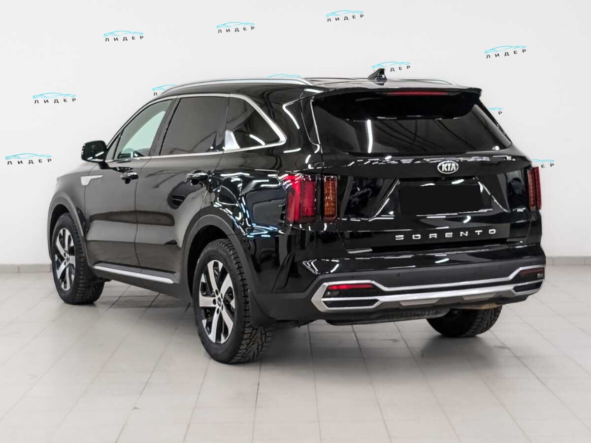 Б/У Киа Соренто 2021 года. Фото: #6