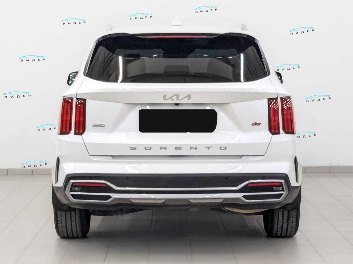 Б/У Киа Соренто 2022 года. Фото: #5