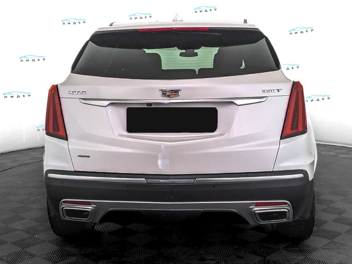 Б/У Кадиллак ИксТ5 2021 года. Фото: #5