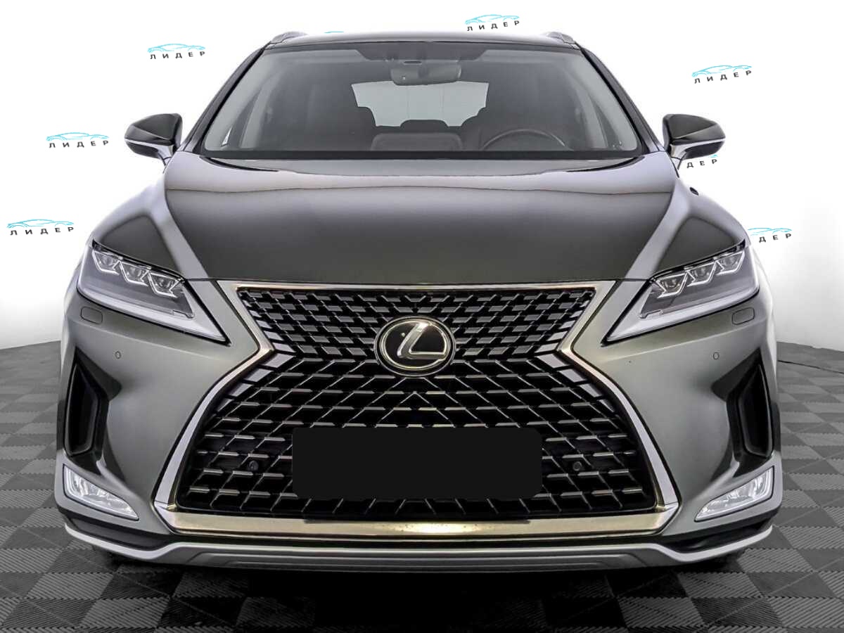 Б/У Лексус Р-Икс 2021 года. Фото: #1