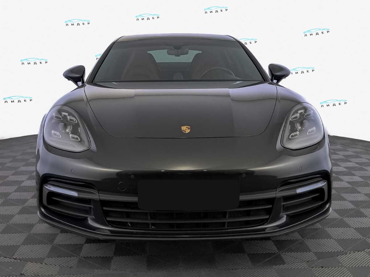Б/У Порш Панамера 2020 года. Фото: #1
