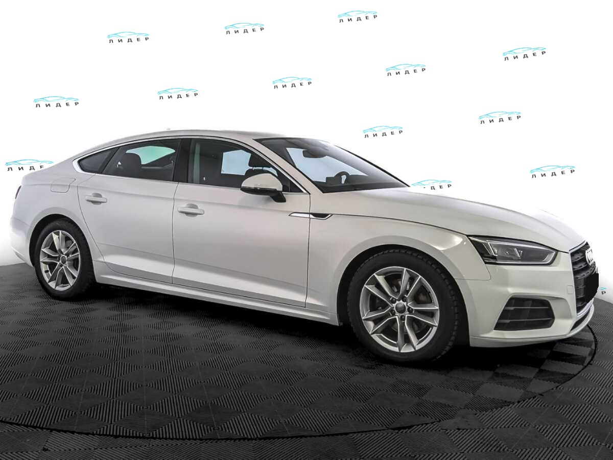 Б/У Ауди А5 2019 года. Фото: #2