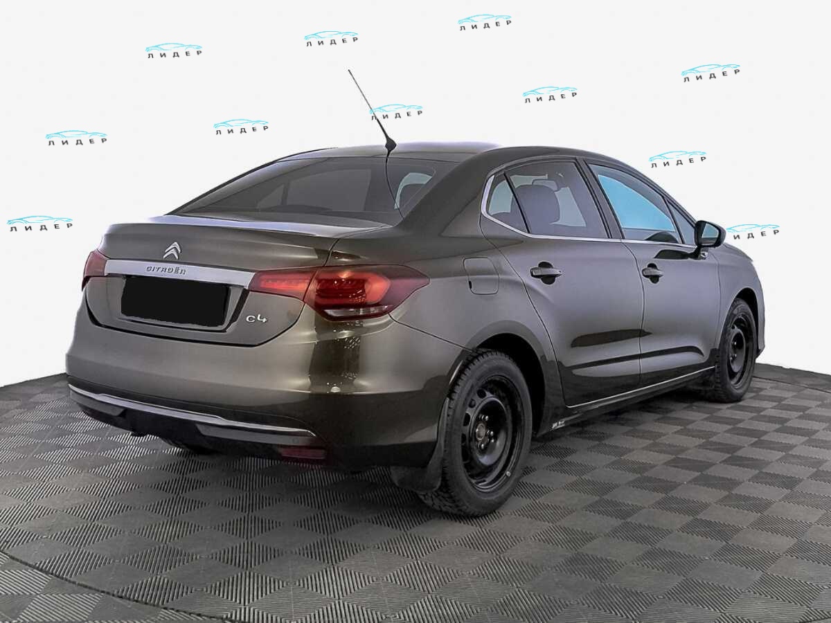 Б/У Ситроен Ц4 2018 года. Фото: #4