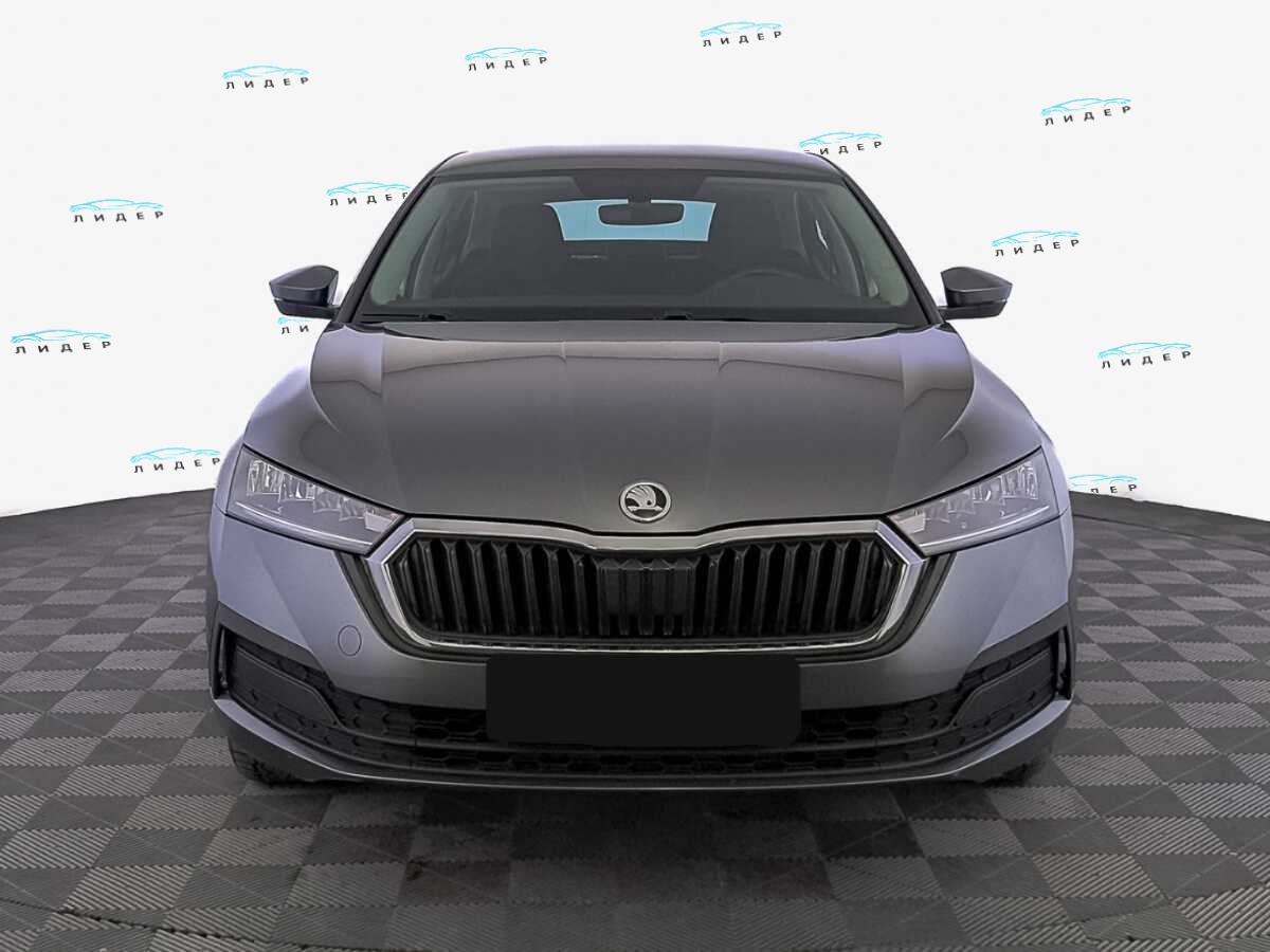 Б/У Шкода Октавия 2021 года. Фото: #1