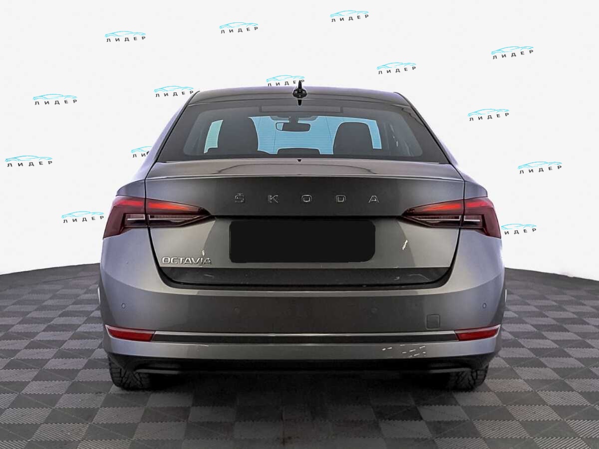 Б/У Шкода Октавия 2021 года. Фото: #5