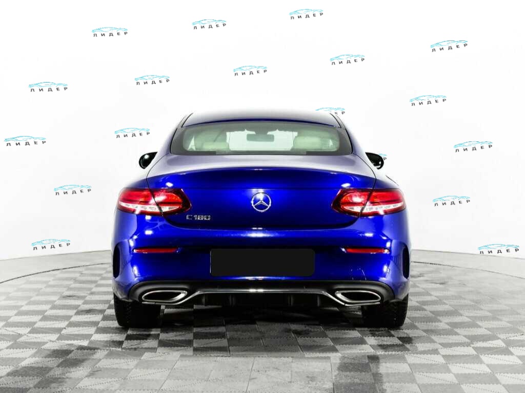 Б/У Мерседес-Бенц Ц-Класс 2019 года. Фото: #5