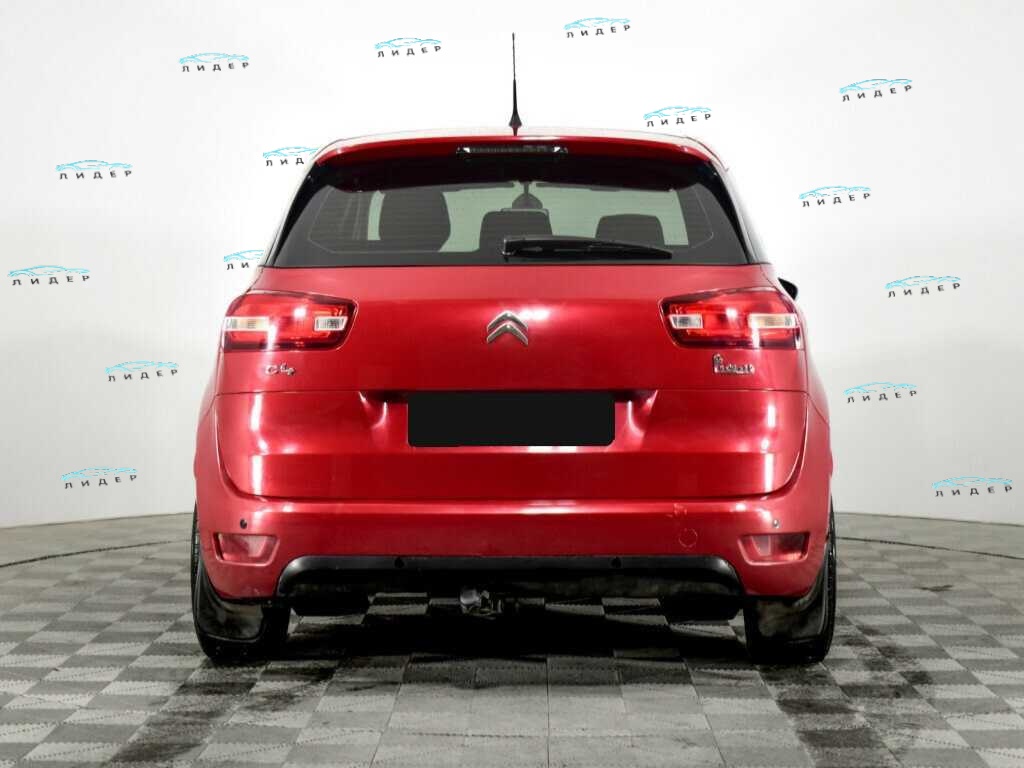 Б/У Ситроен Ц4 Пикассо 2015 года. Фото: #5