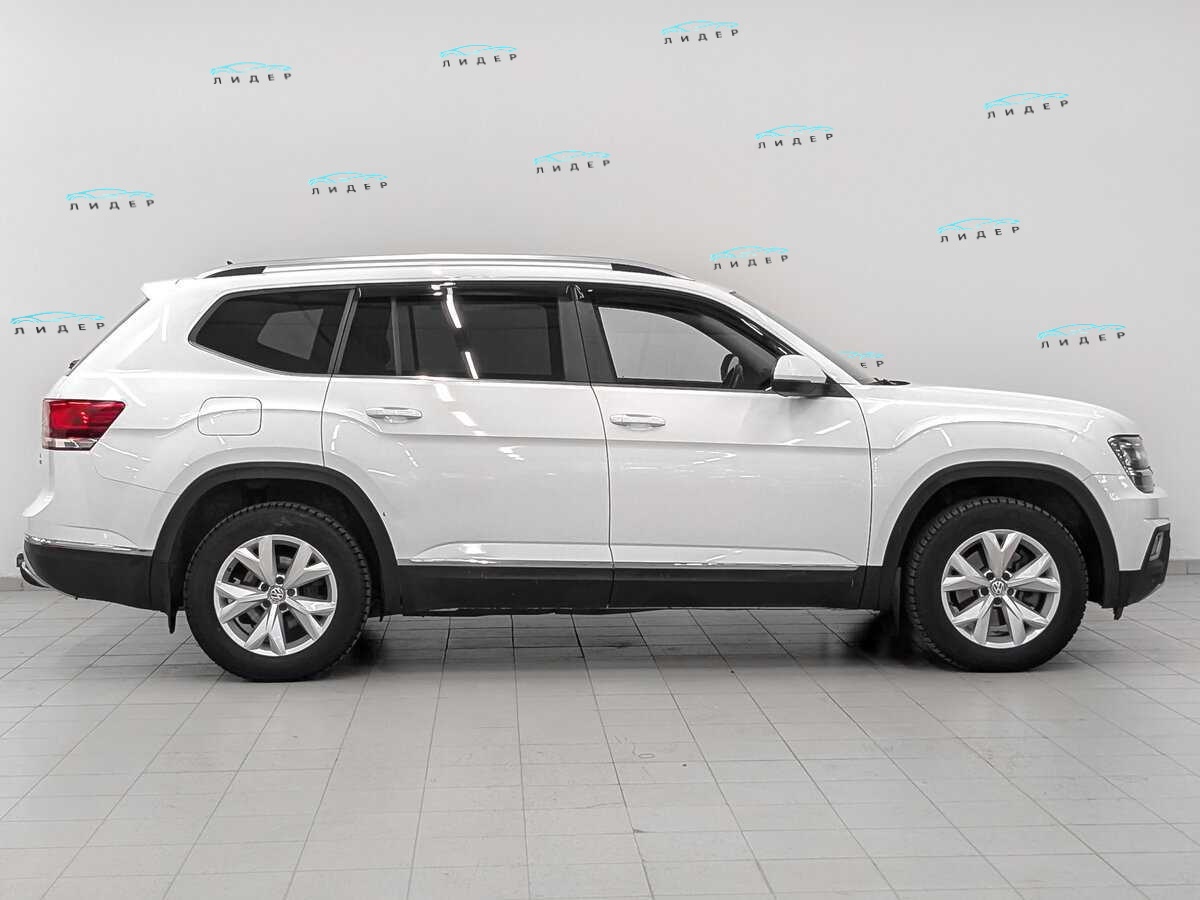 Б/У Фольксваген Терамонт 2019 года. Фото: #3