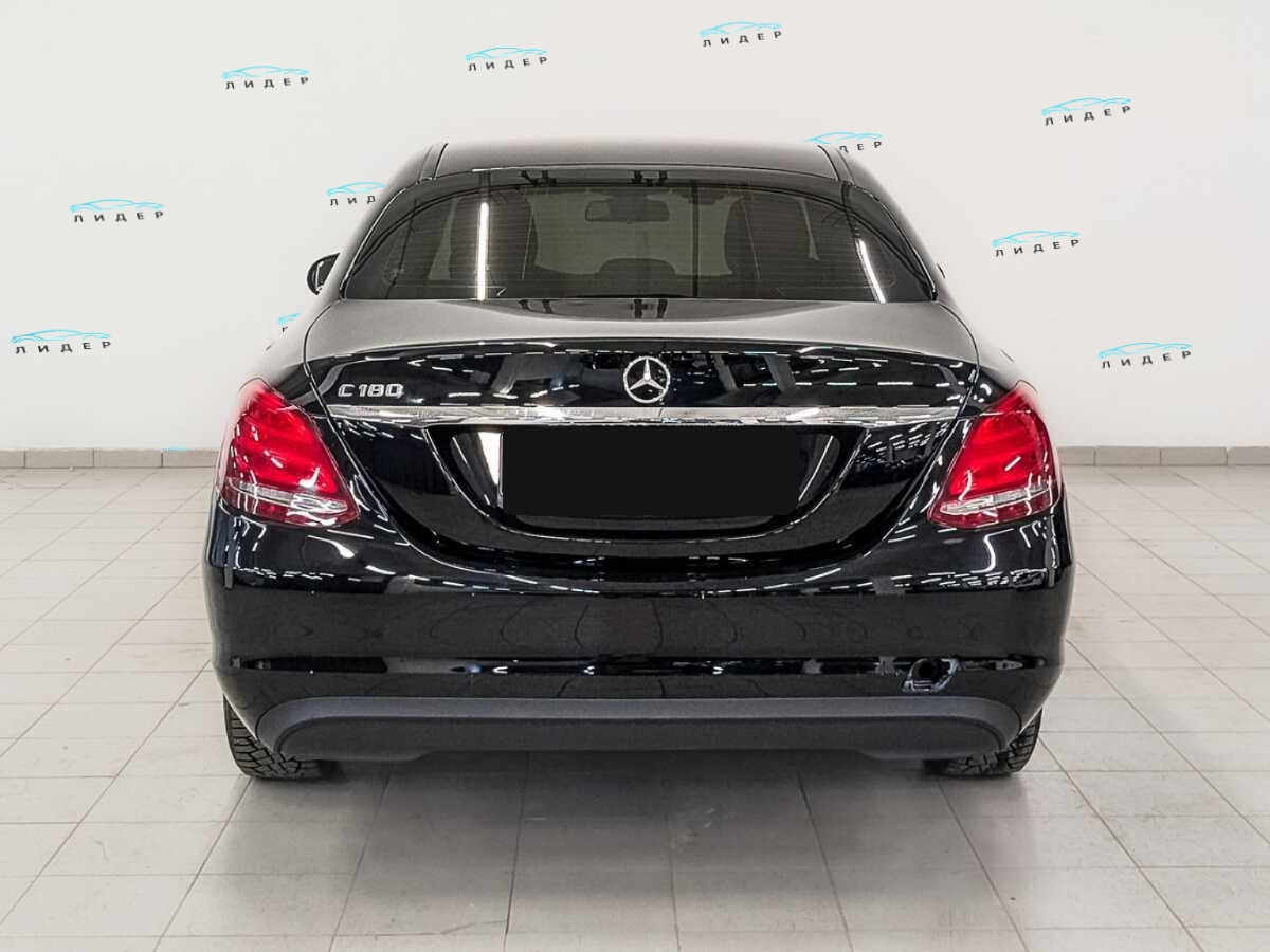 Б/У Мерседес-Бенц Ц-Класс 2018 года. Фото: #5