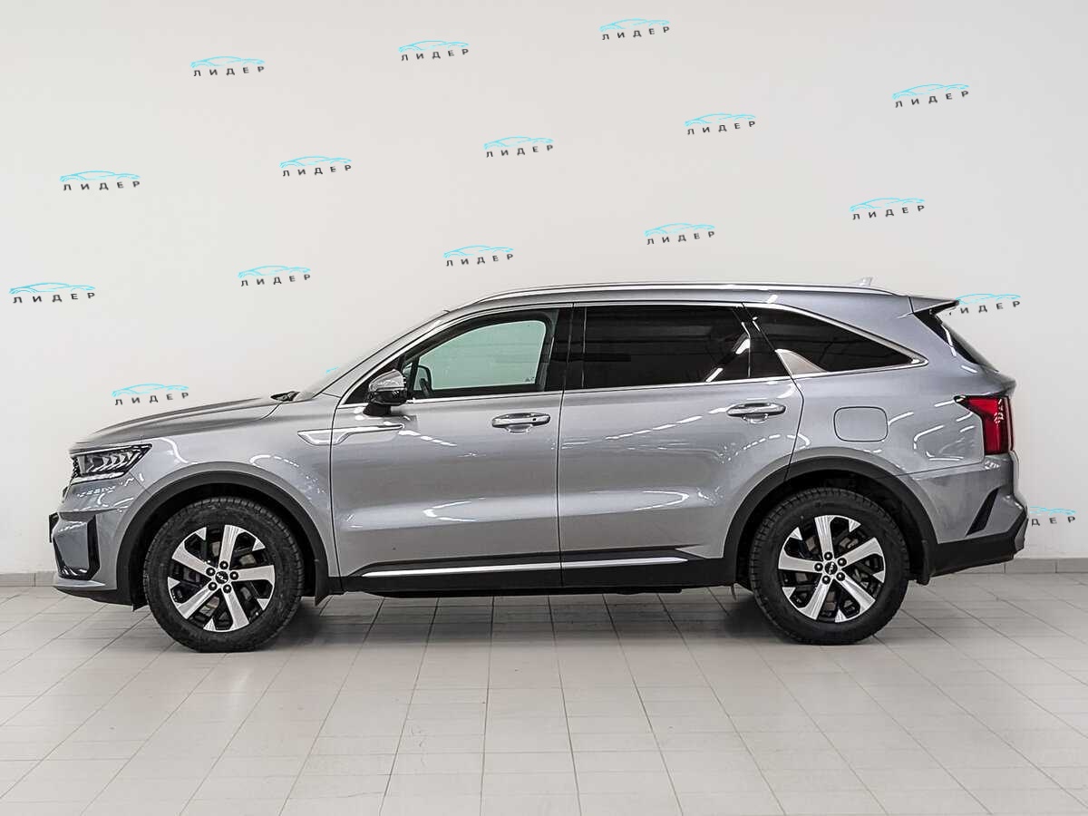 Б/У Киа Соренто 2023 года. Фото: #7