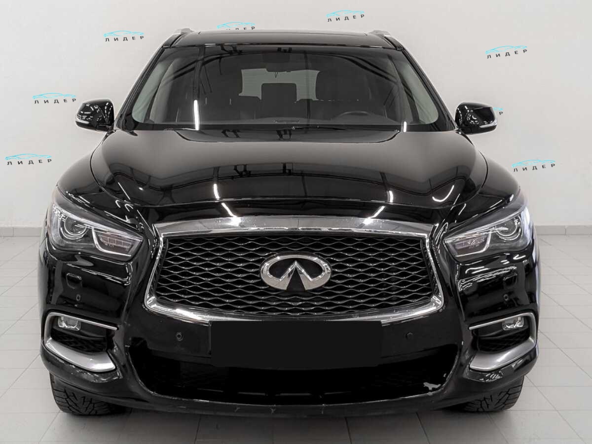 Б/У Инфинити К-Икс60 2017 года. Фото: #1